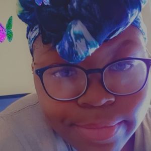 Meet your Posher, Jeniya